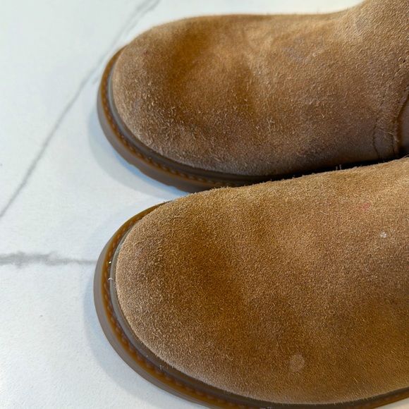 UGG bootie sz 1 euc (see pics) - Picture 3 of 5